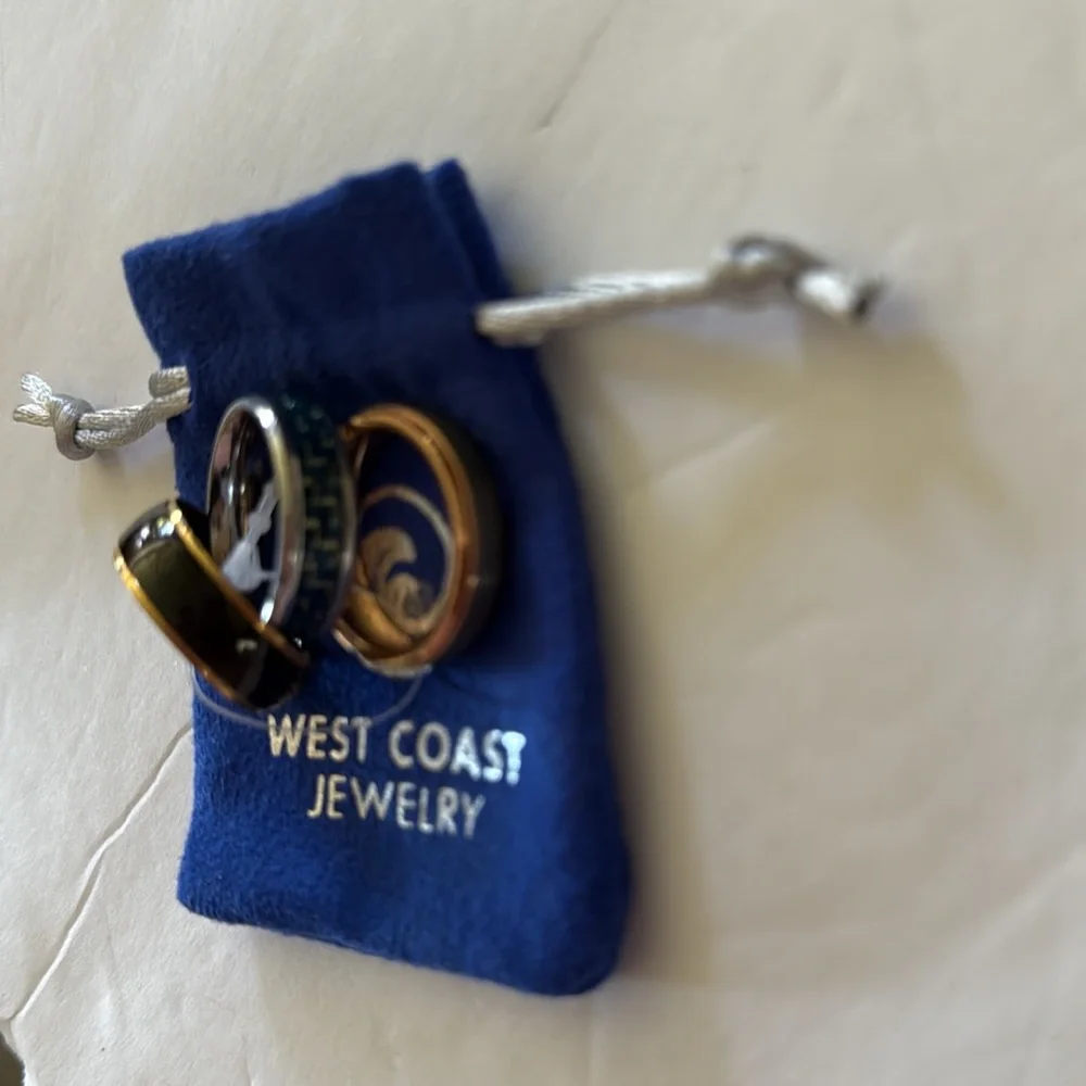 West Coast Jewelry Men’s 3 ring : 2 stainless steel & 1 tungsten carbide 11 New